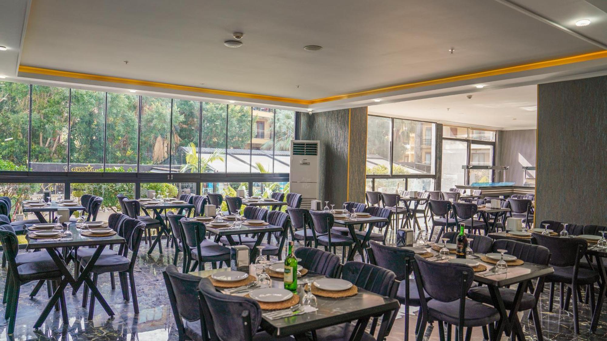 Grand Alisa Hotel 알란야 외부 사진